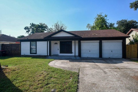 Photo of 4726 Charriton Drive, Houston, TX 77039 (MLS # 55694000)
