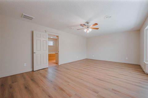 Tiny photo for 2727 Raintree Drive, Sugar Land, TX 77478 (MLS # 57585553)