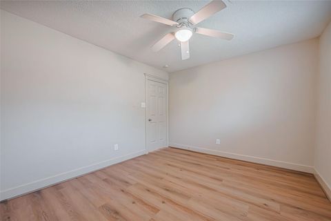 Tiny photo for 2727 Raintree Drive, Sugar Land, TX 77478 (MLS # 57585553)