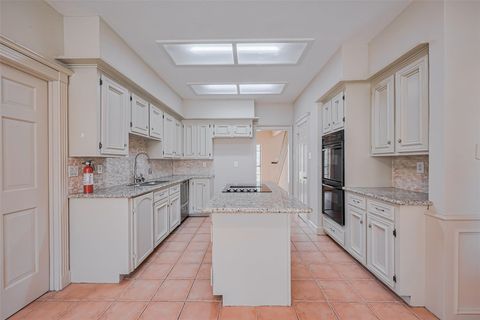 Tiny photo for 2727 Raintree Drive, Sugar Land, TX 77478 (MLS # 57585553)