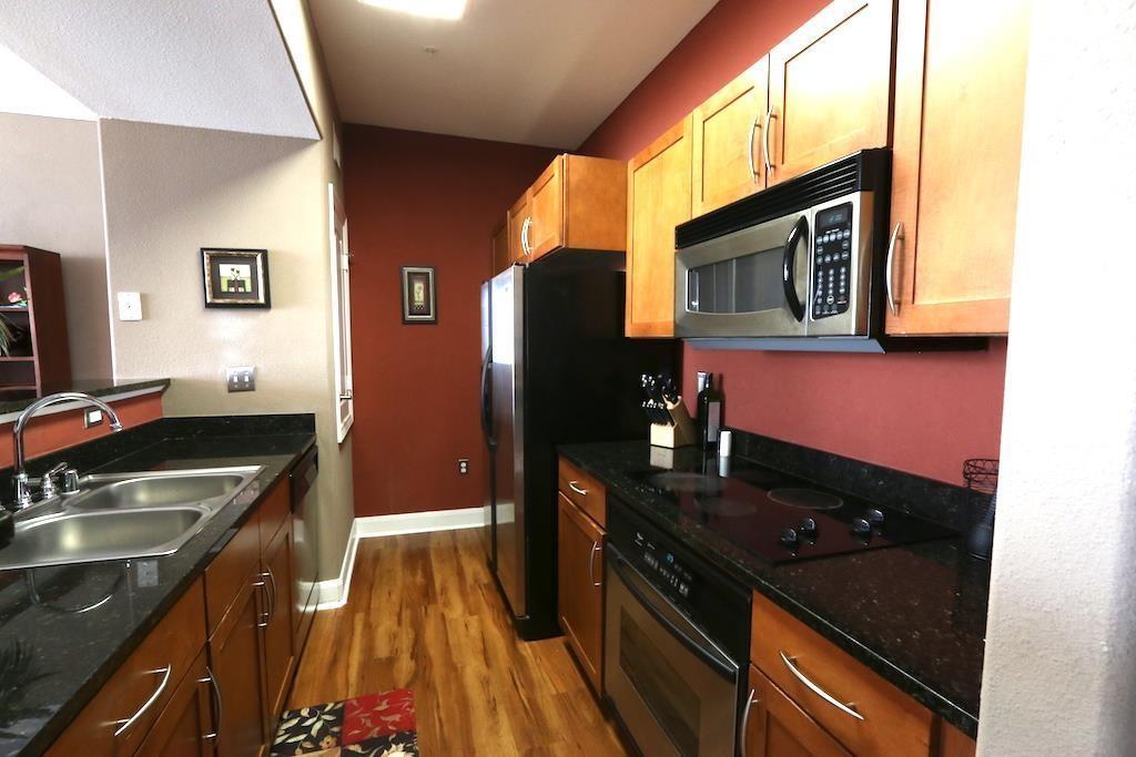 2299 Lone Star Drive 434