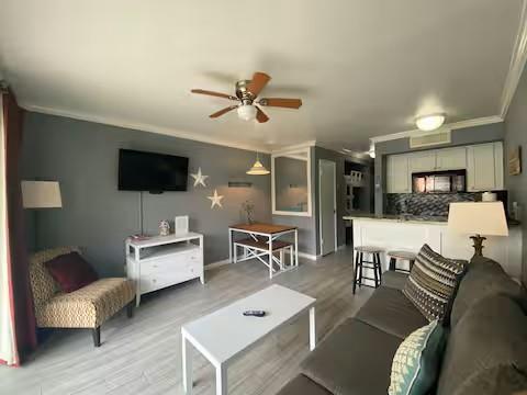 6300 Seawall Boulevard 9107