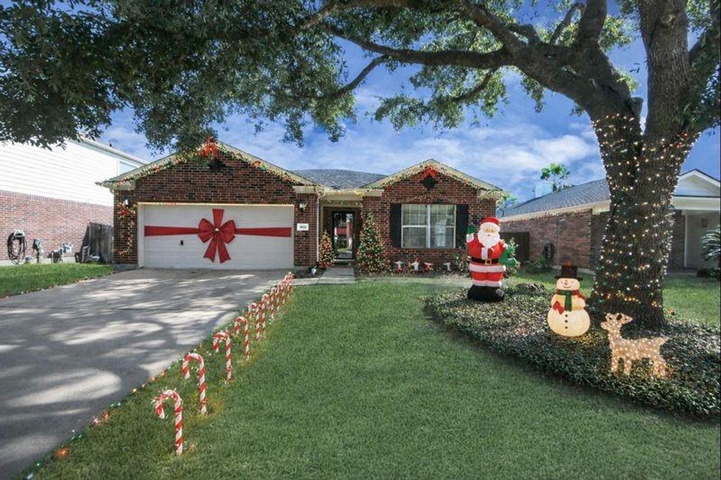 Photo of 2822 Sandberry Drive, Kingwood, TX 77345 (MLS # 84289414)