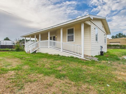 Photo of 10130 Sussex Lane, Houston, TX 77041 (MLS # 64701663)