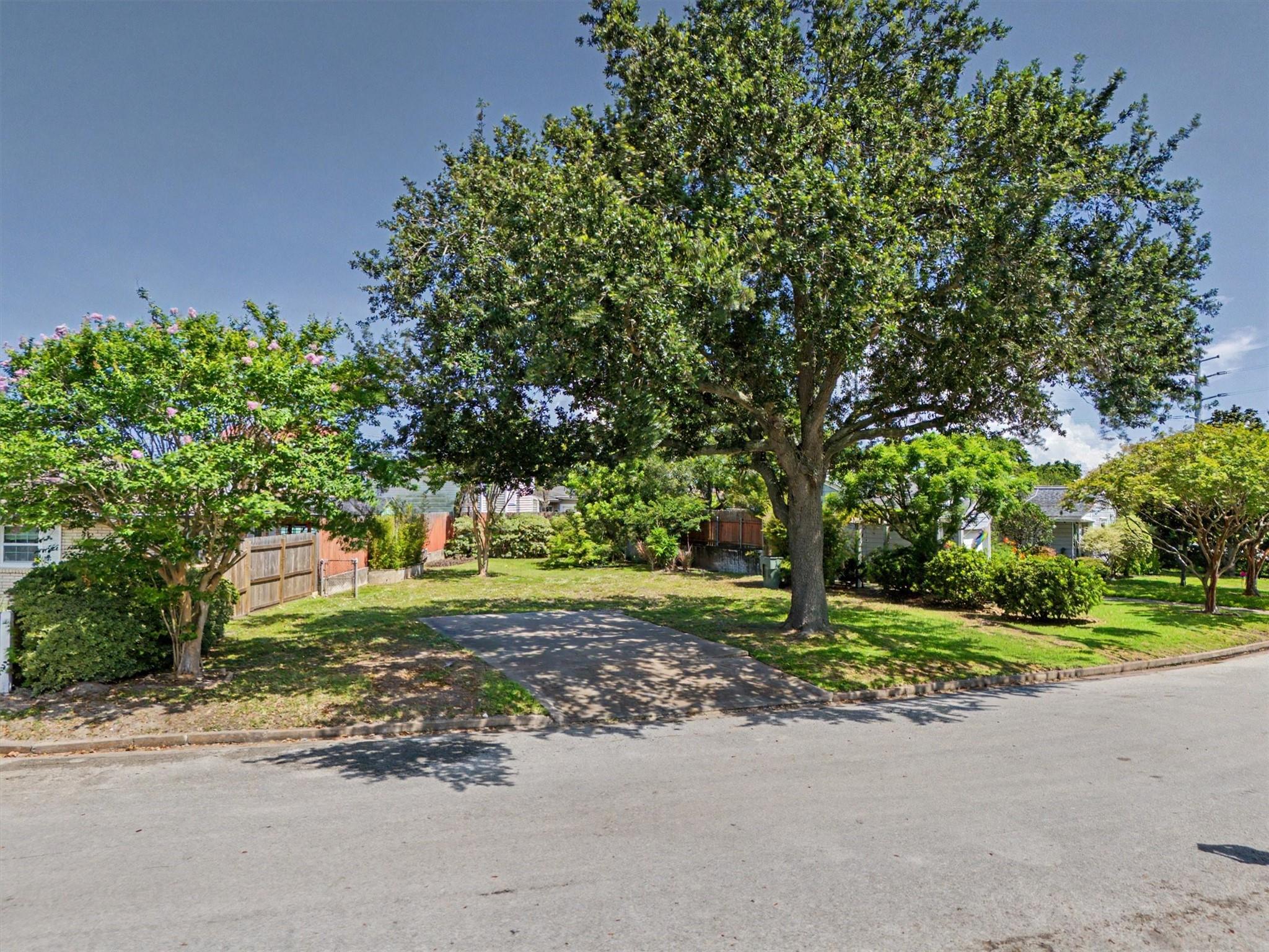1908 Neumann Drive