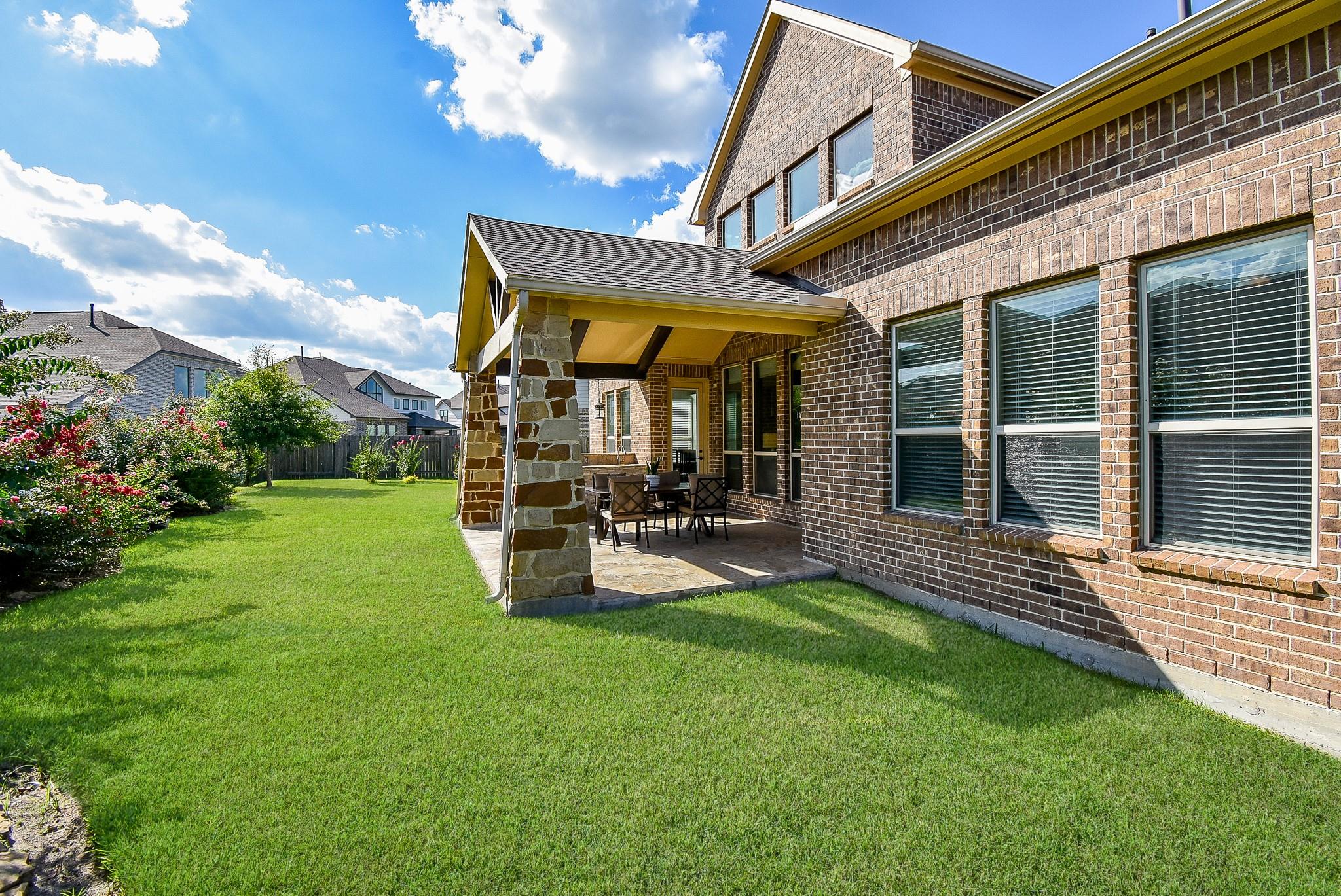 5910 Diamond Shadow Court