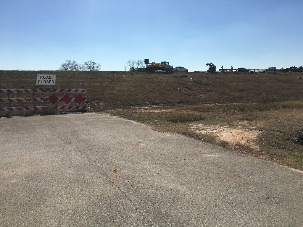 Photo of 19119 Mckensie Circle, Porter, TX 77365 (MLS # 82913852)