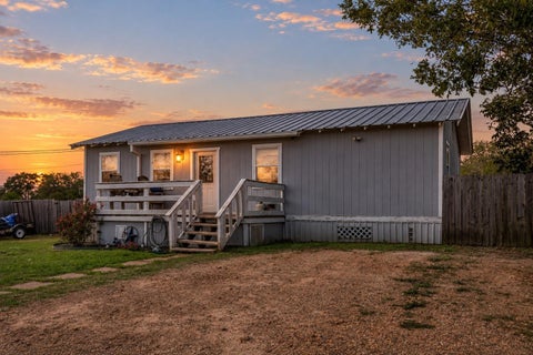 Photo of 208 Garrett Street, Yoakum, TX 77995 (MLS # 74704761)