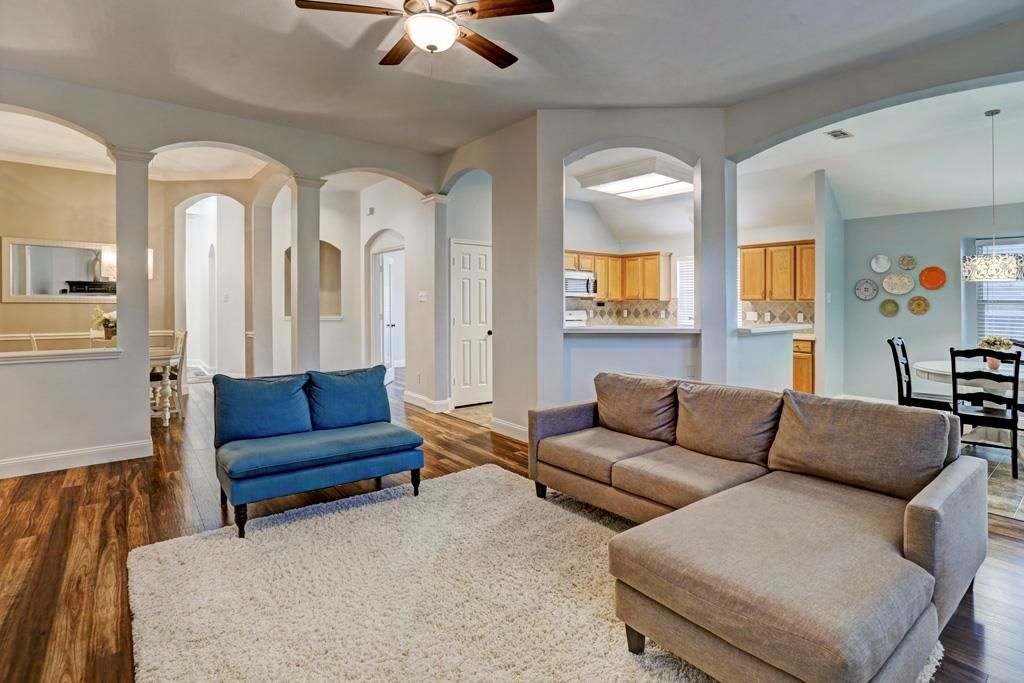 Photo of 4903 Lake Catherine Court, Richmond, TX 77407 (MLS # 88098892)