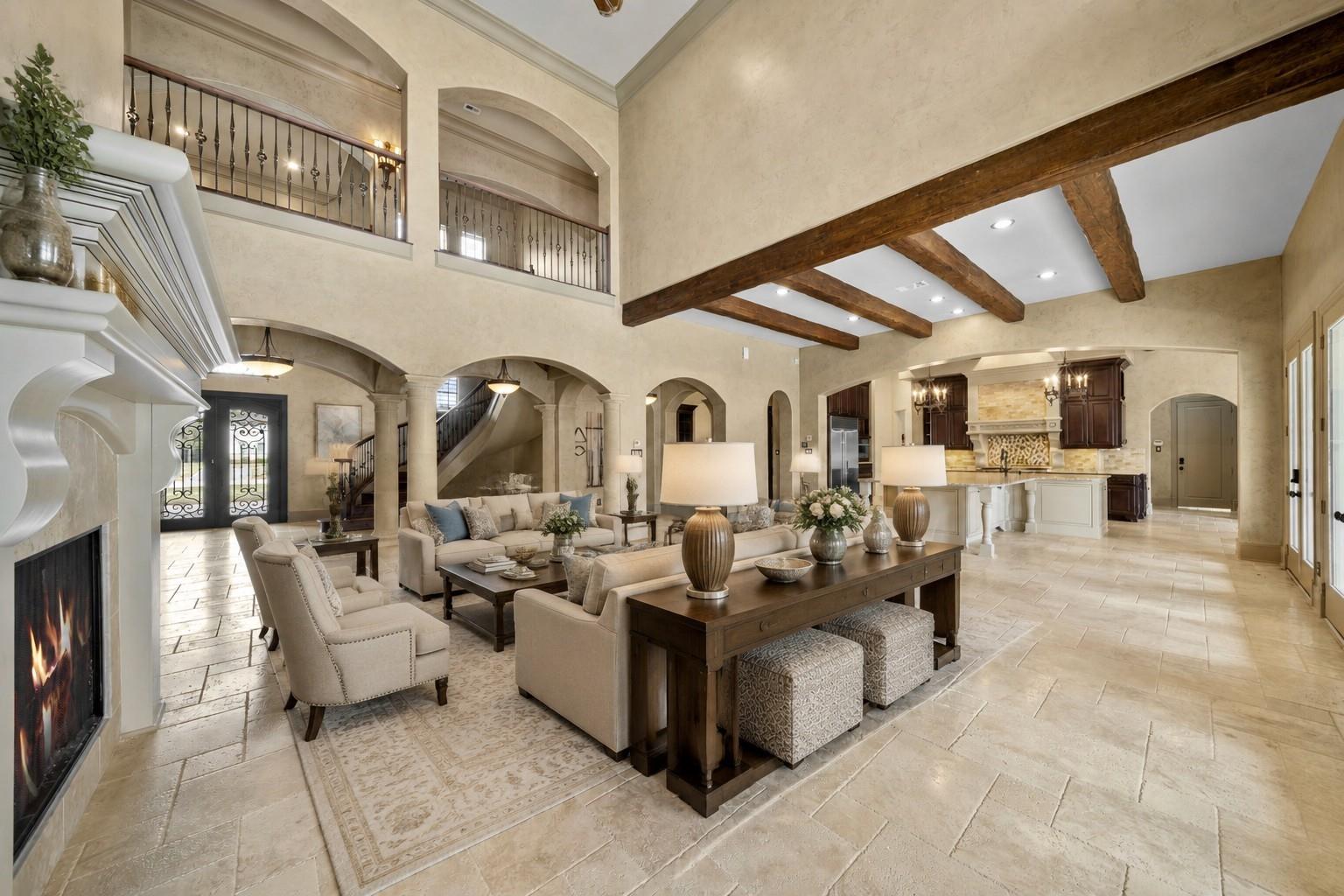 2102 Countryshire Lane