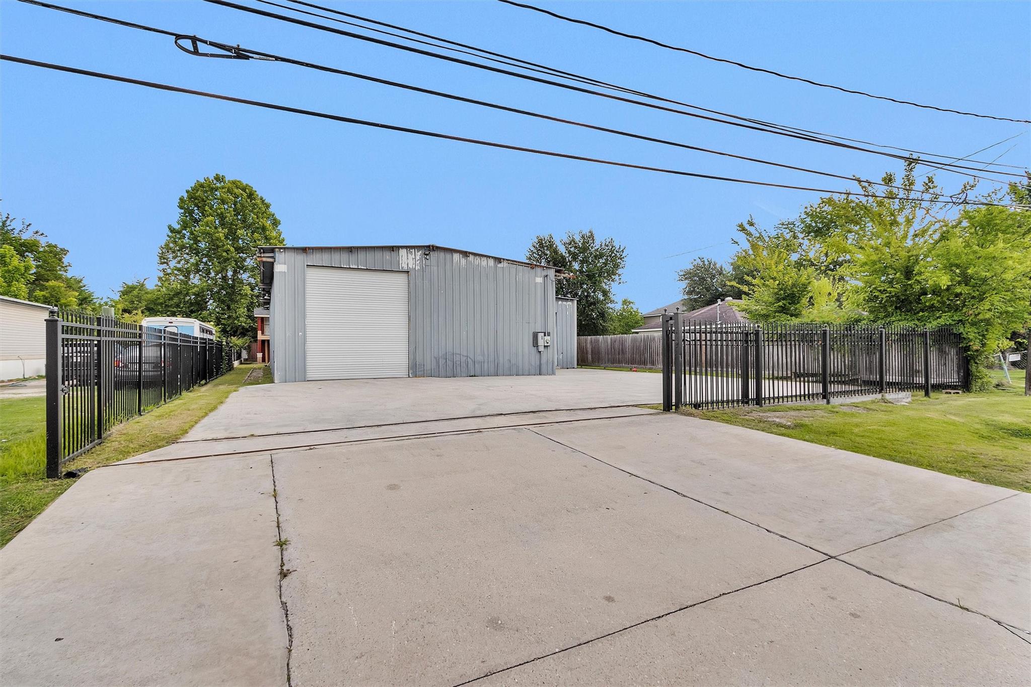 207 Aldine Mail Route Road
