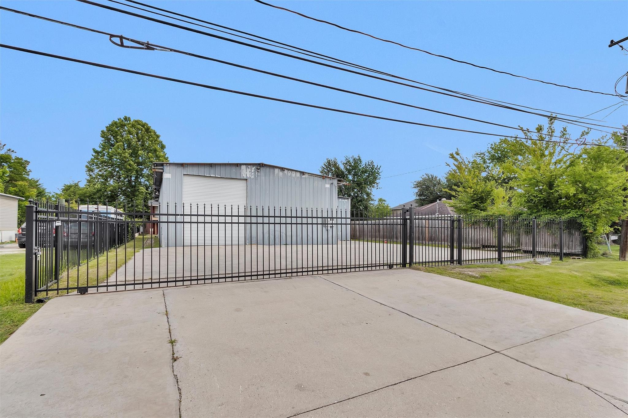 207 Aldine Mail Route Road