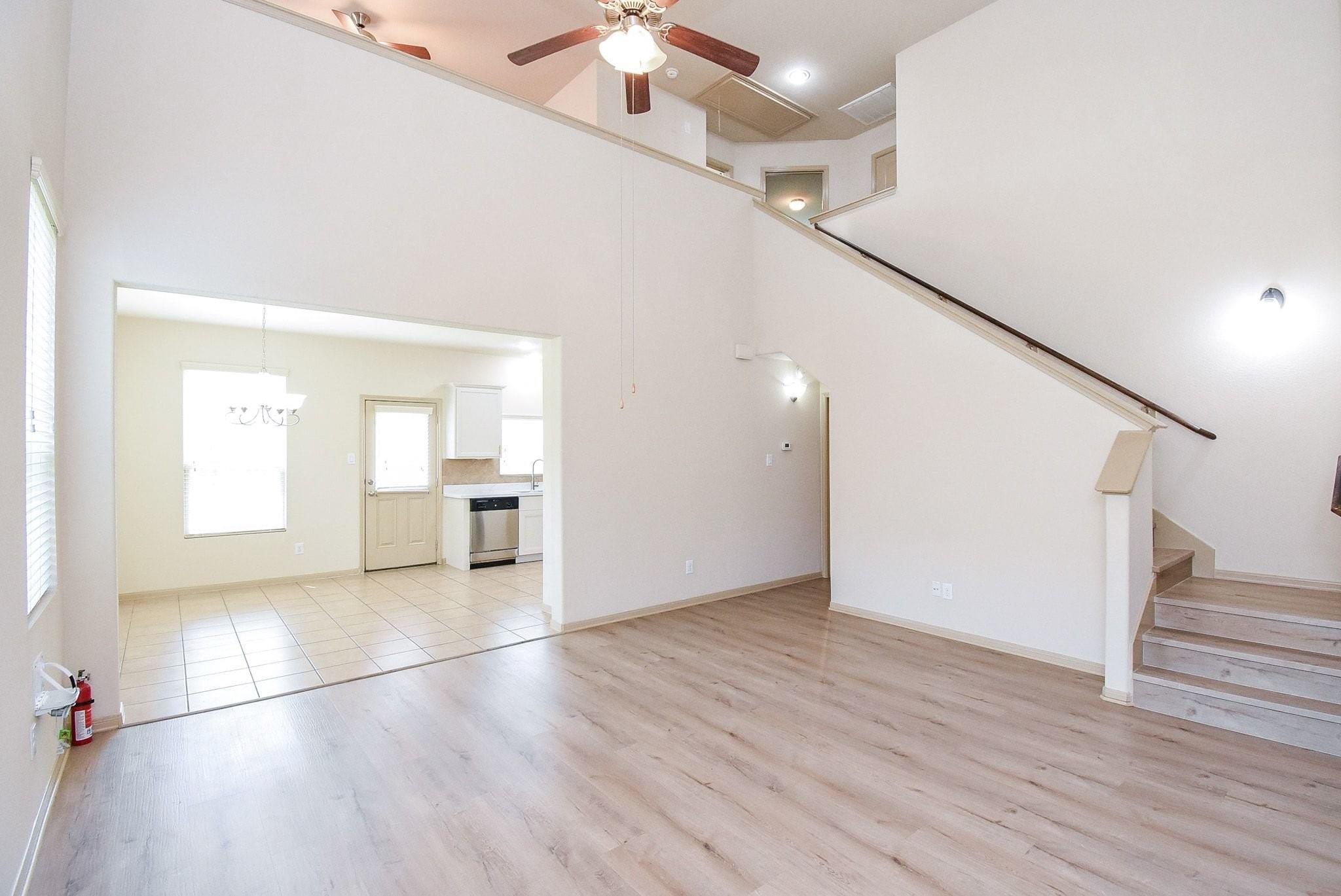 2106 Harmon Crest Court