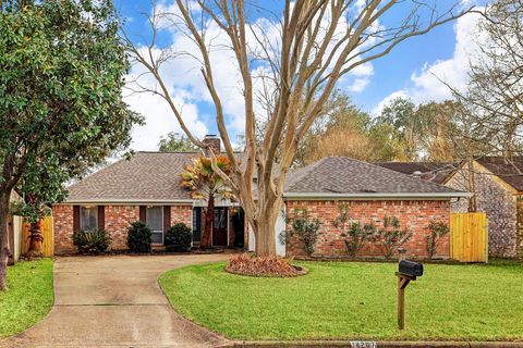 Photo of 14207 Wickersham Lane, Houston, TX 77077 (MLS # 14877504)