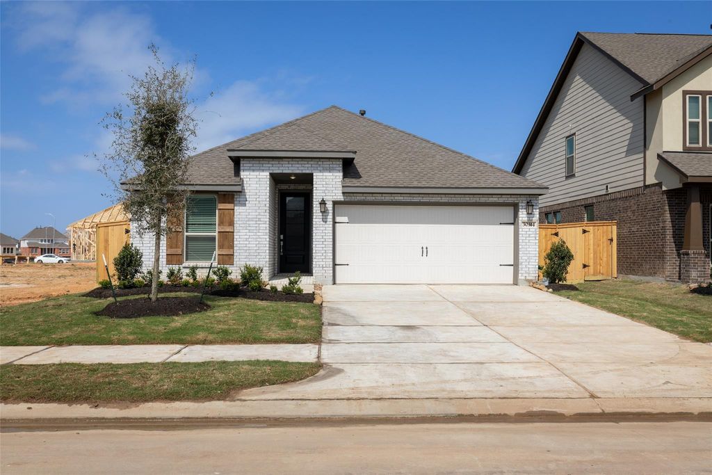 Photo of 30314 Tall Fescue Drive, Fulshear, TX 77423 (MLS # 78339327)