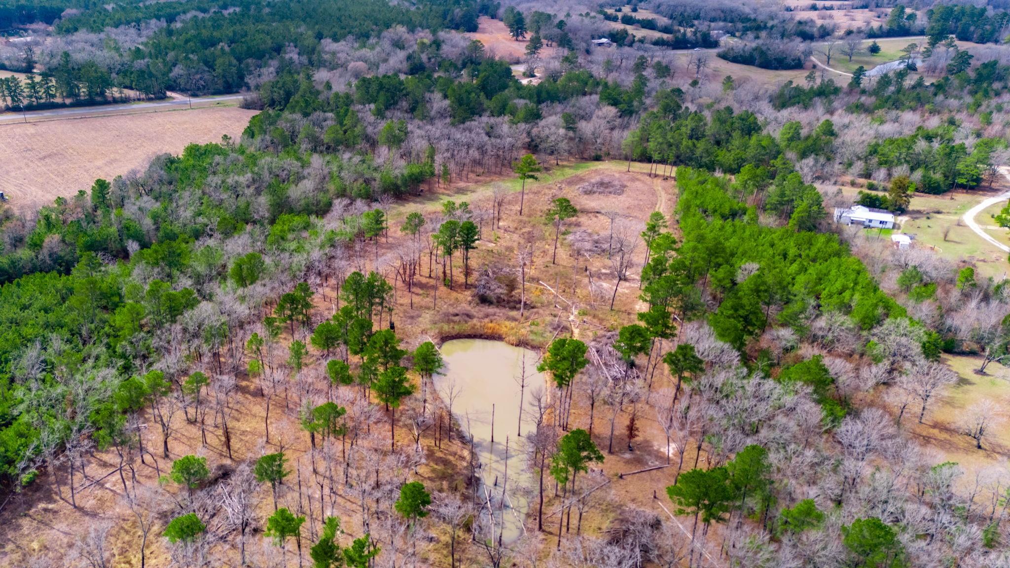 148 Private Road 8033