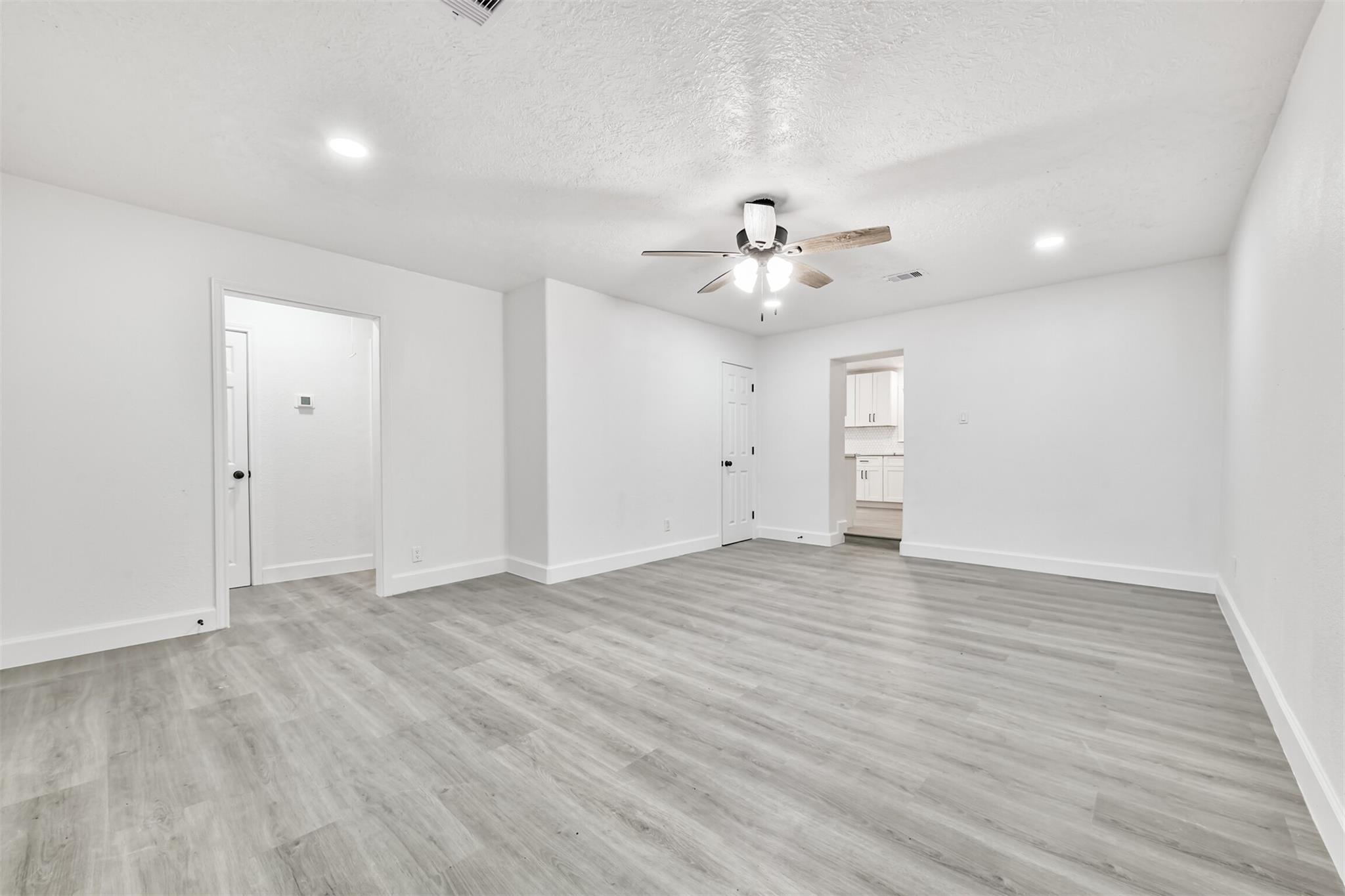 2121 County Road 892