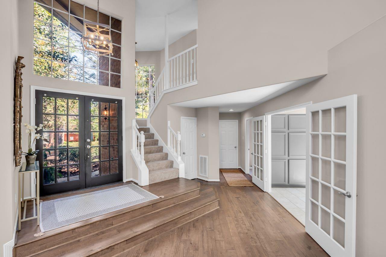 22 Cedar Chase Place