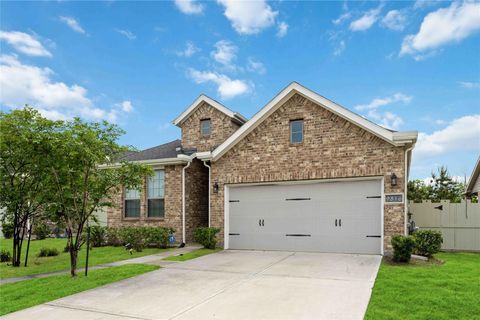 Photo of 9816 Preserve Way, Conroe, TX 77385 (MLS # 61519562)