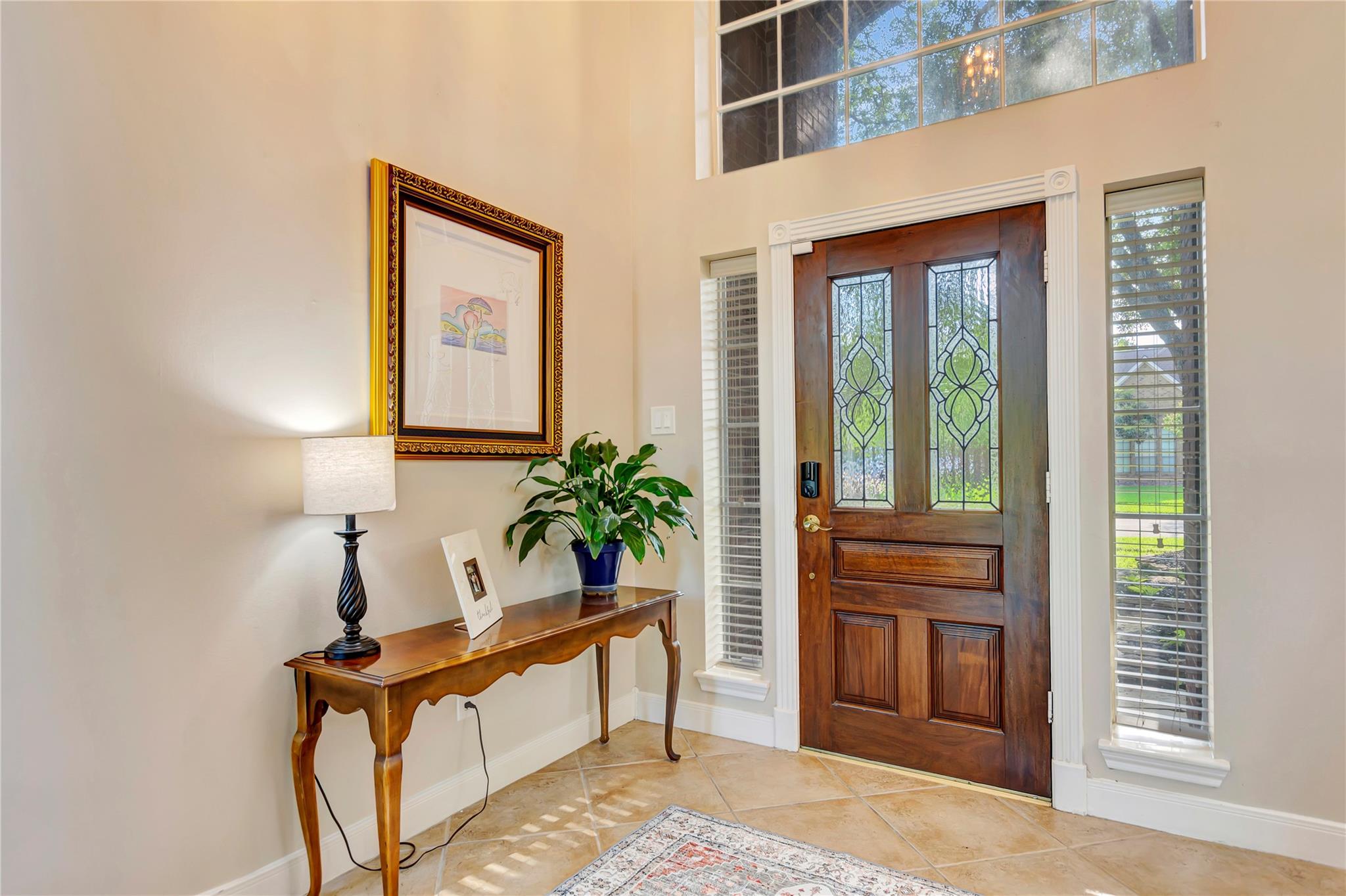 1122 Lake Country Drive