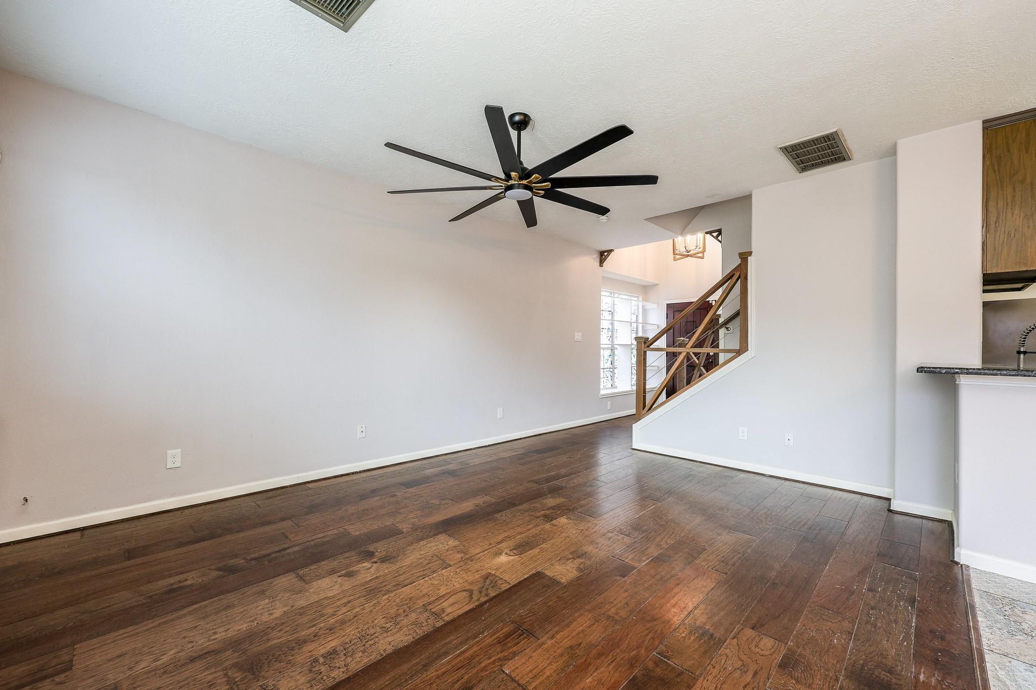 6318 Stoney Creek Drive