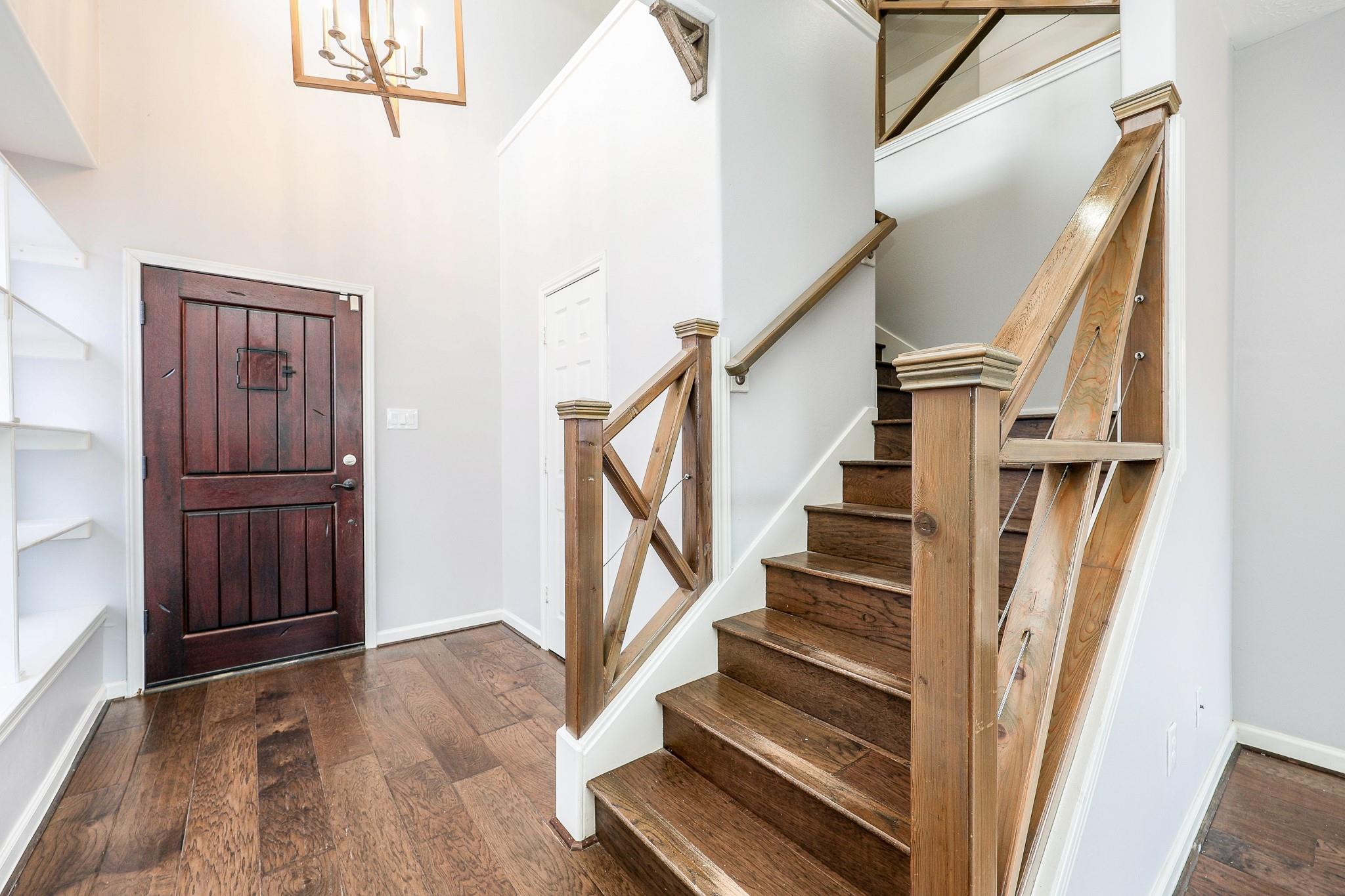 6318 Stoney Creek Drive