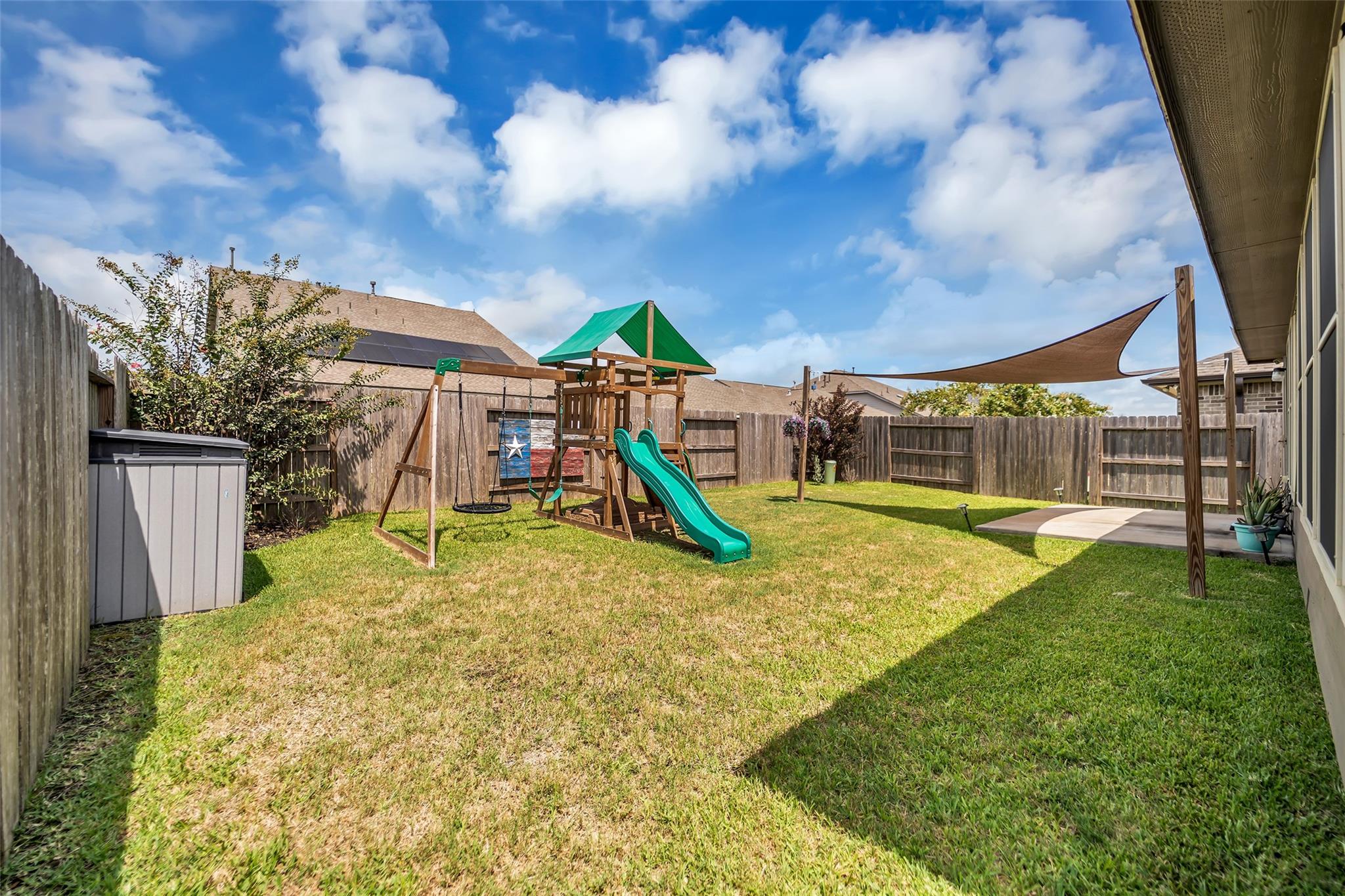 4823 Chestnut Valley Lane