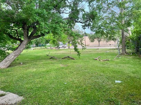 Photo of 3848 Mainer Street, Houston, TX 77021 (MLS # 27660013)