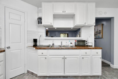 Tiny photo for 3401 Nathaniel Brown Street, Houston, TX 77021 (MLS # 10369829)