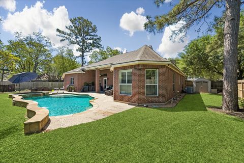 Tiny photo for 803 Woodcrest Drive, Friendswood, TX 77546 (MLS # 24072222)