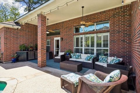 Tiny photo for 803 Woodcrest Drive, Friendswood, TX 77546 (MLS # 24072222)