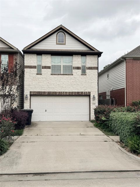 Photo of 4228 Drake Street, Houston, TX 77005 (MLS # 75660219)