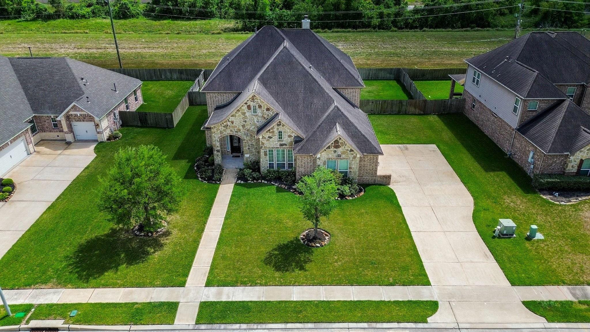 2714 Topaz Cove Lane