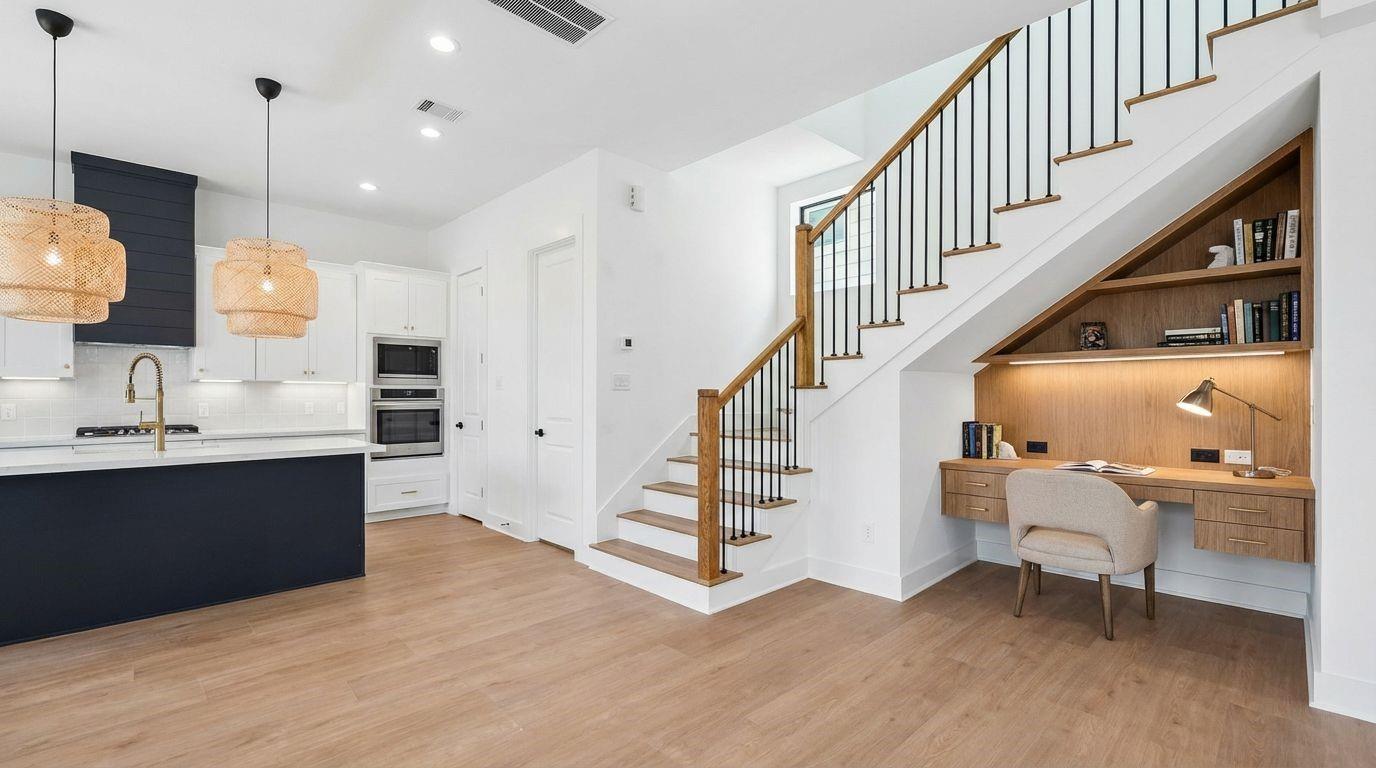 1325 W 22nd Street