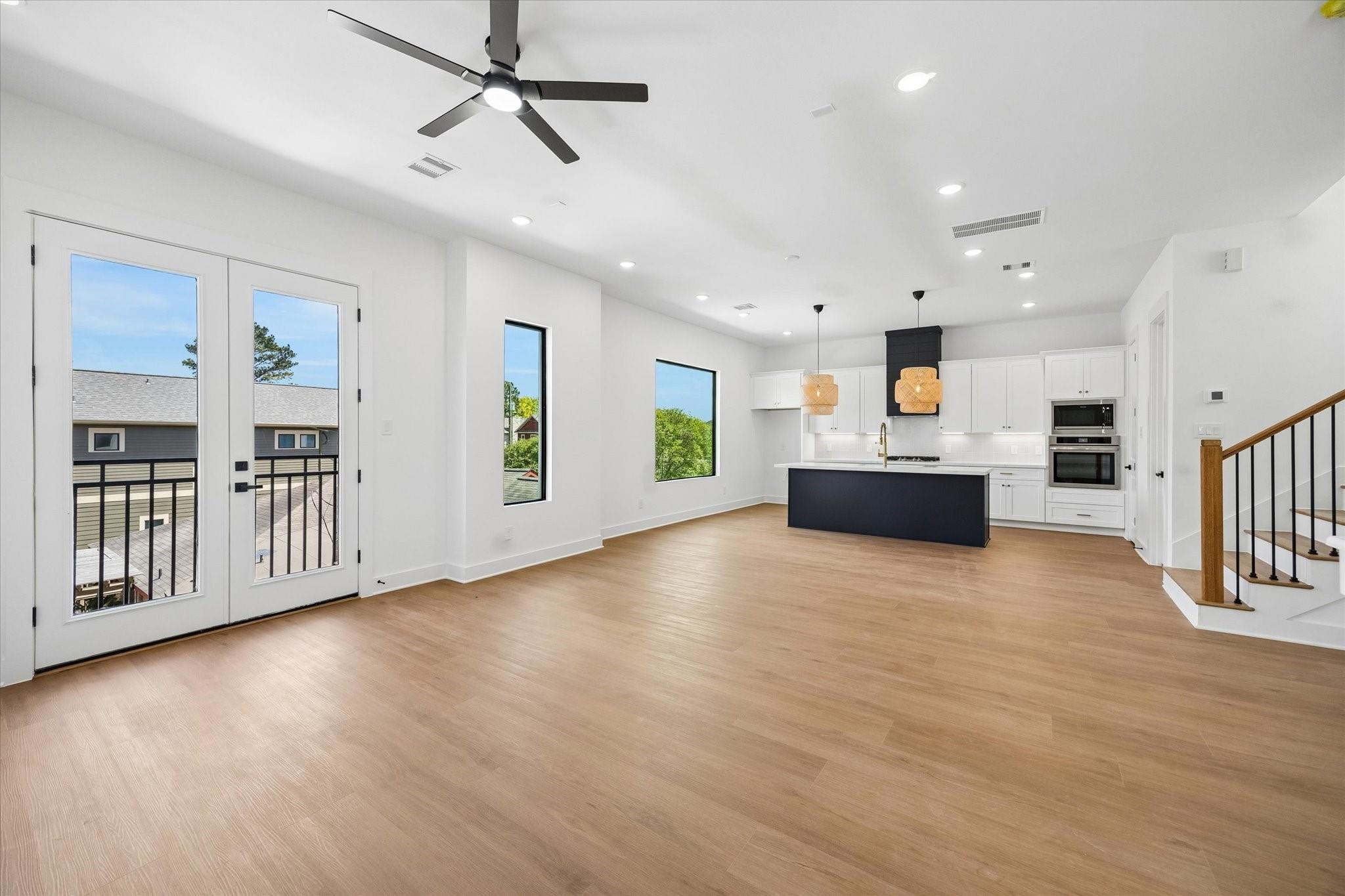 1325 W 22nd Street
