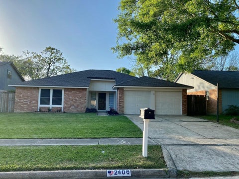 Photo of 2406 Whitman Way Drive, Friendswood, TX 77546 (MLS # 4673245)