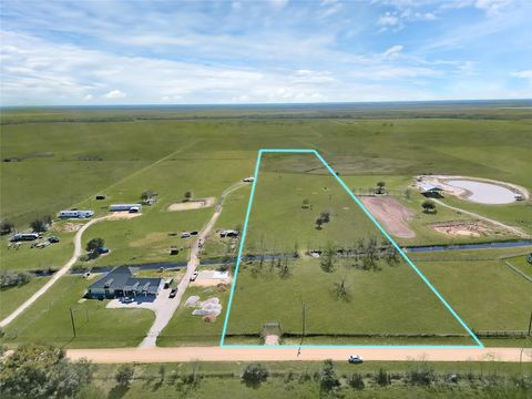 Photo of 9309 Cr 264 Road, East Bernard, TX 77435 (MLS # 36567484)