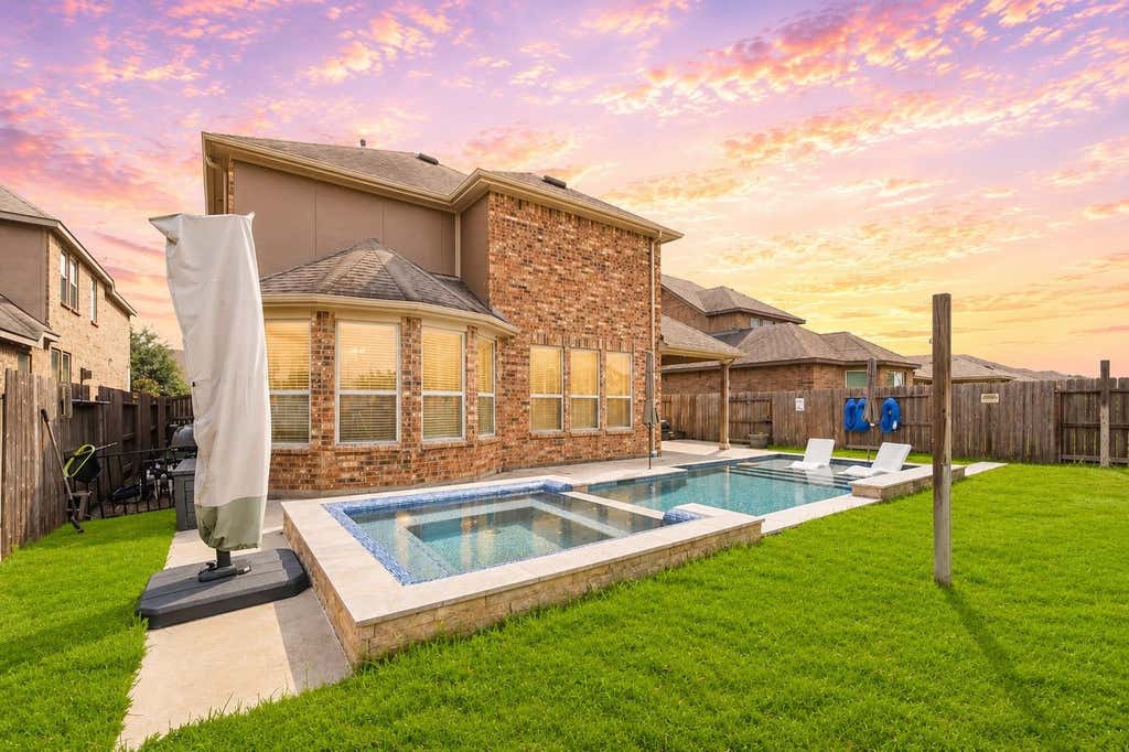 Photo of 24719 Harbor Terrace Lane, Richmond, TX 77406 (MLS # 33430434)