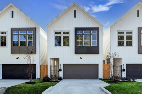 Photo of 9408 Mcgallion Road, Houston, TX 77076 (MLS # 39705409)