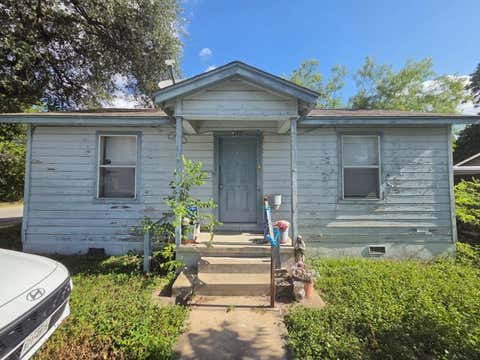 Photo of 2135 W Wildwood Drive, San Antonio, TX 78201 (MLS # 10206753)