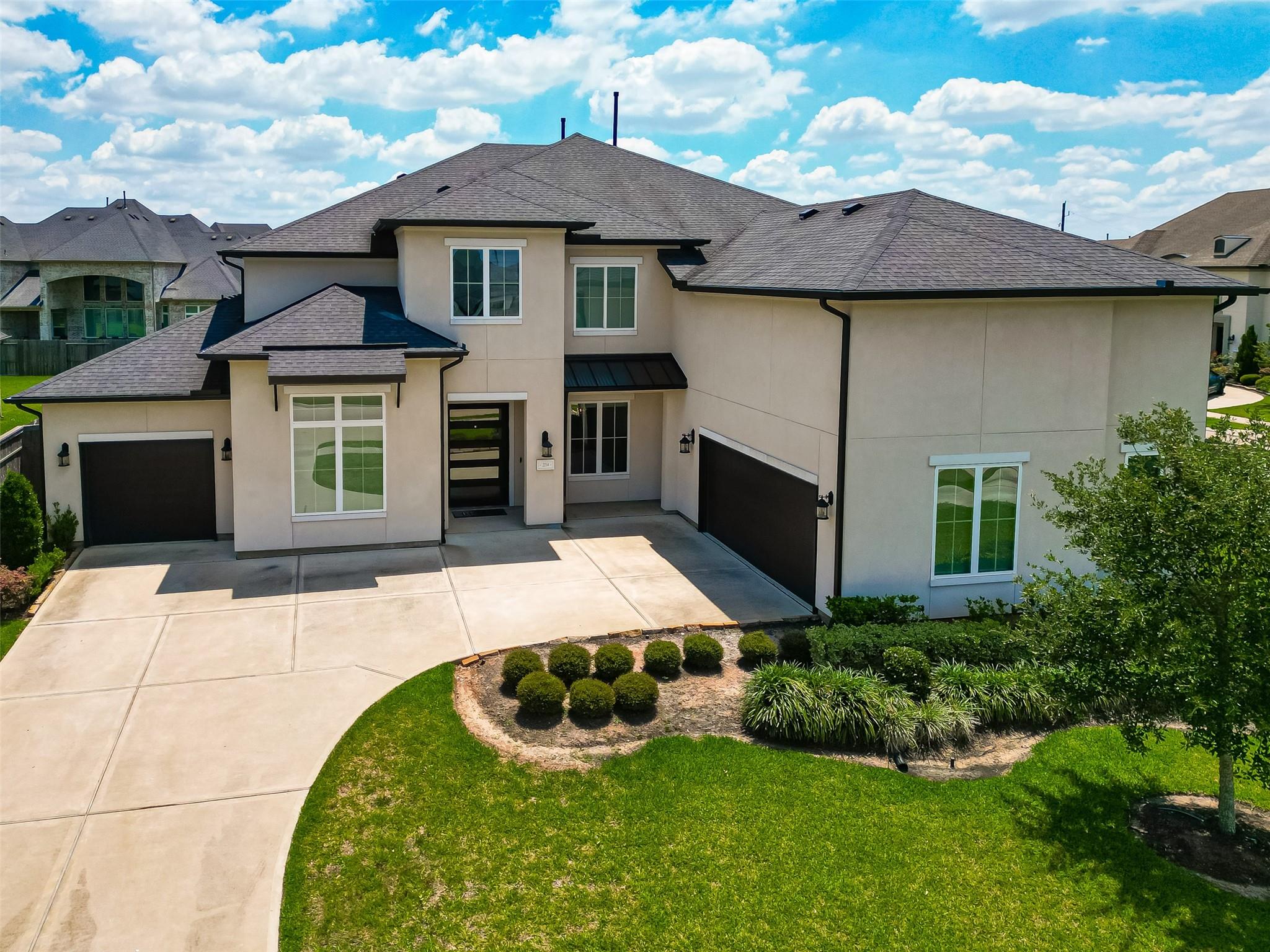 2214 Sunny Spring