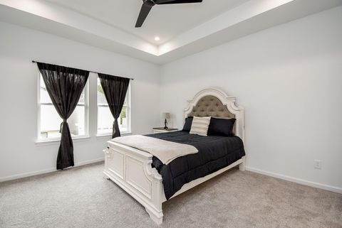 Tiny photo for 8130 Sunnyhill Street, Houston, TX 77088 (MLS # 14739837)