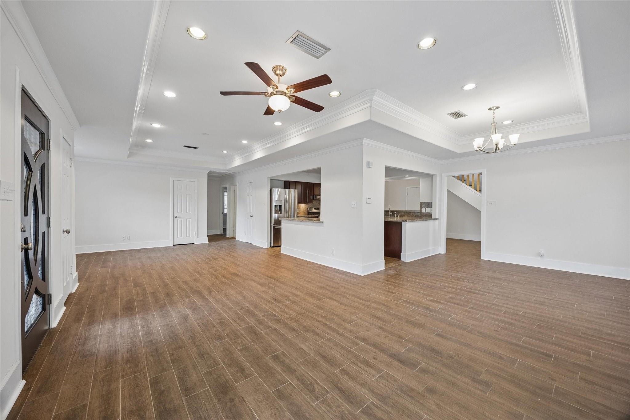 5410 Patrick Henry