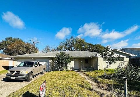 Homes For Rent - 7 Richards Courts<br/> La Marque, TX 77568