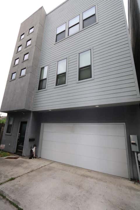 Photo of 2103 Hadley Street, Houston, TX 77003 (MLS # 62401769)