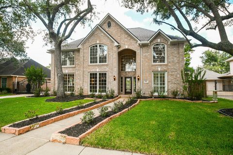Photo of 1014 Mahogany Run Drive, Katy, TX 77494 (MLS # 94414764)