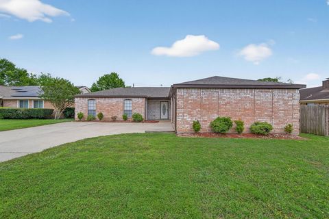 Photo of 18418 Bent Elm Drive, Spring, TX 77388 (MLS # 41869011)