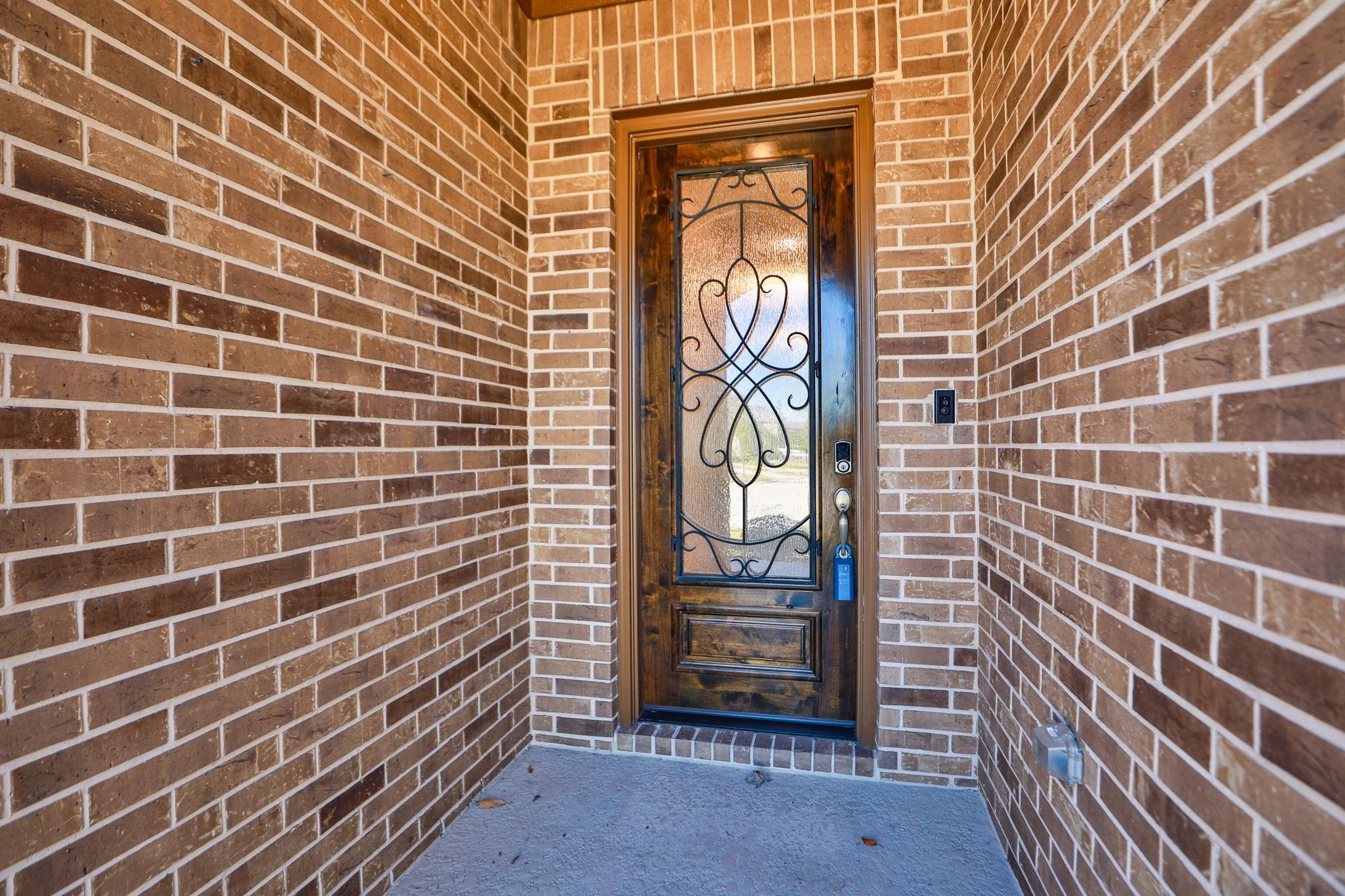 27899 Serenata Springs Drive