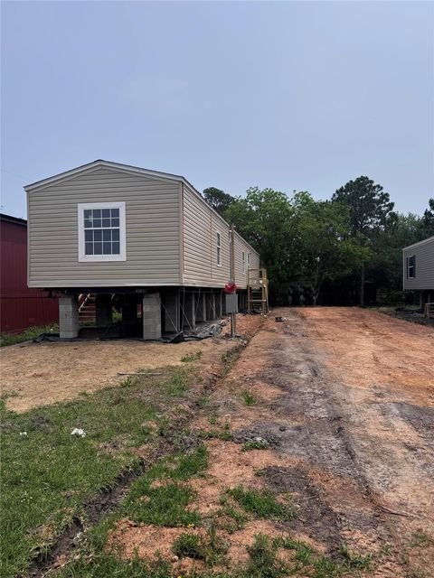 503 7th Street San Leon TX 77539