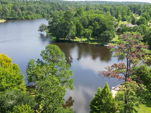 Photo of 1572 Emerald Lakes Drive, Willis, TX 77378 (MLS # 46722002)